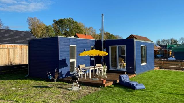 Tiny House mit Sauna am See