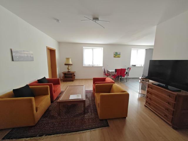 Apartment E2 - Gut ausgestattete 3-Zimmerwohnung 64 qm, für 1-3 Personen 1 DZ 1EZ