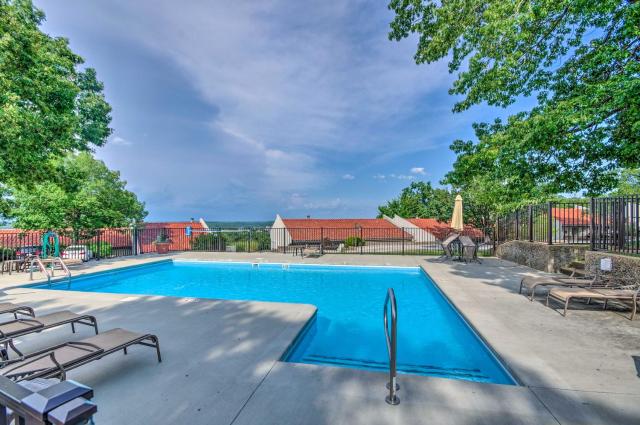 Lake of the Ozarks Vacation Rental with Grill!