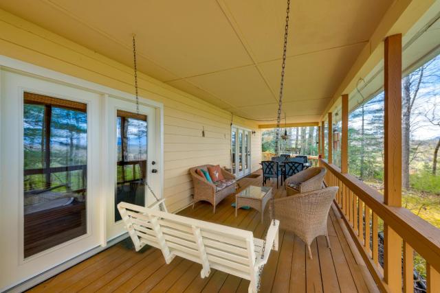 Franklin Cabin Deck with Smoky Mountain Views!