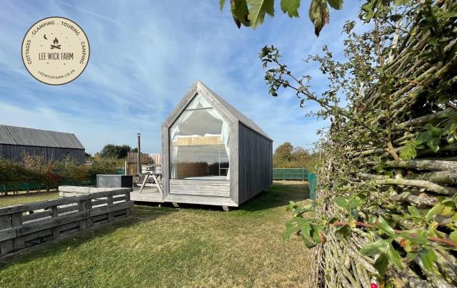 Lushna 9 Petite at Lee Wick Farm Cottages & Glamping