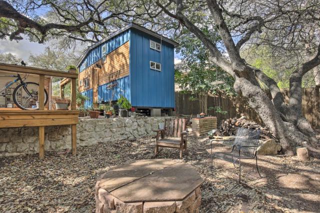 Unique Stay Tiny Everest San Antonio Home!