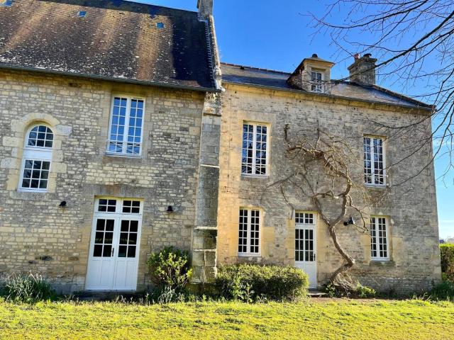 Gite in the heart of a château Audrieu Normandy