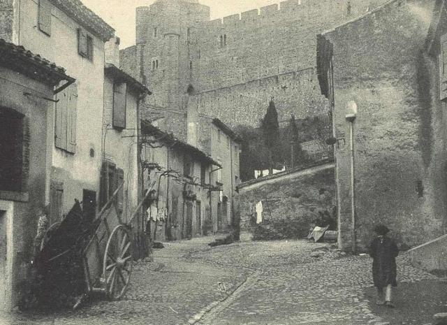 Maison des Remparts nichée sous la Cité