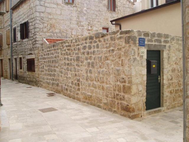 Apartments by the sea Stari Grad, Hvar - 18850