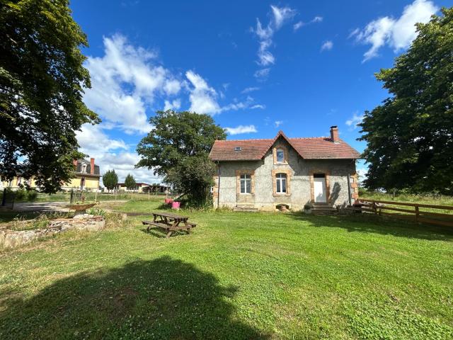 Gîte chaumière château de la Bouchatte