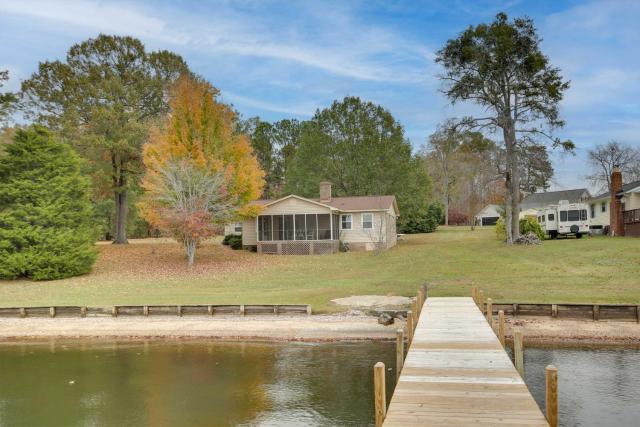 Lakefront House with Boat Ramp, Dock and Sunset Views!