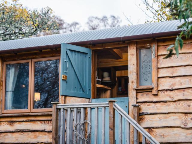 Holiday Home Shepherds Hut by Interhome