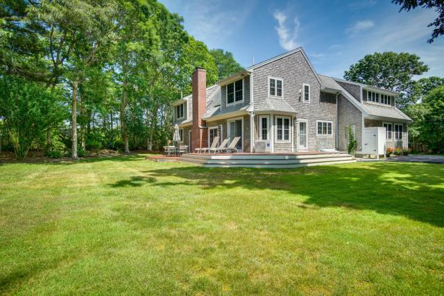 Stunning Falmouth Home with Deck Half Mi to Beach