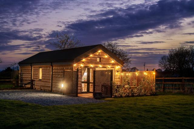 Montana Log Cabin - Ockeridge Rural Retreats