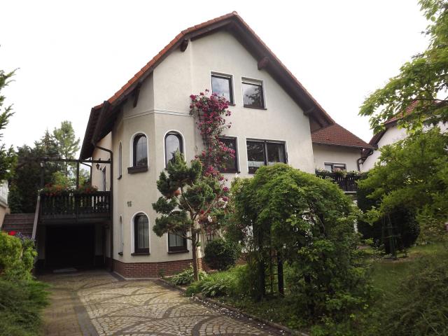 Große Ferienwohnung am grünen Stadtrand