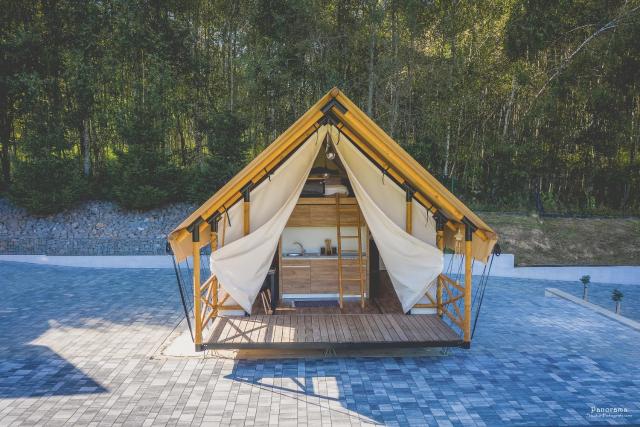 Glamping Pod Gwiazdami Pietrusza Wola