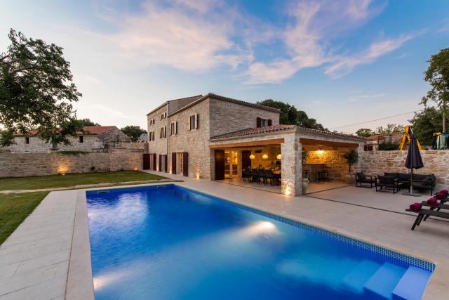 Istria Time - Villa Nyma - Heated Pool