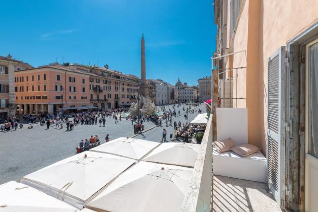 NEW! Amazing Piazza Navona View