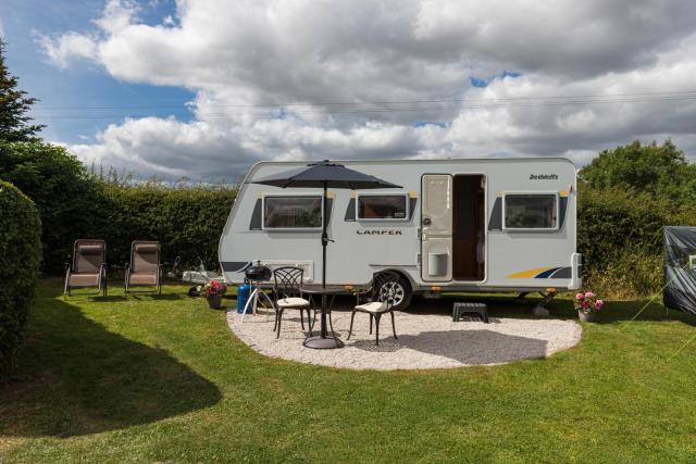 Cosy Caravan on Luxury Campsite