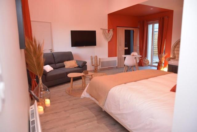 L'Evasion chambre DUNE avec sauna et spa privatifs