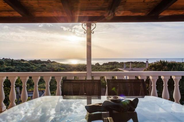 Kyparissia Seaside Loft-Sunsets near the sea