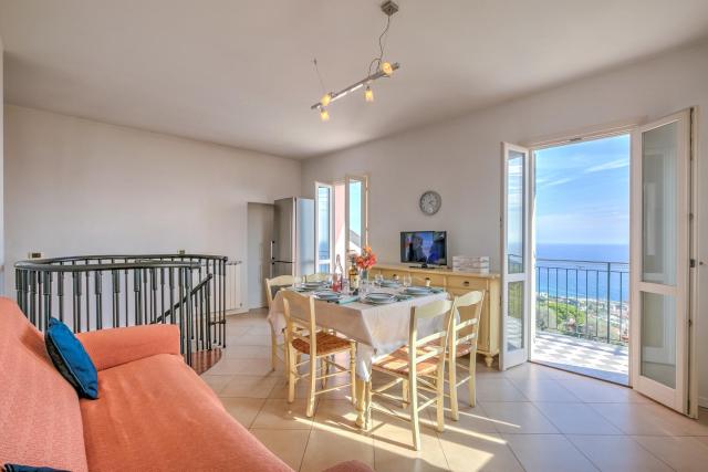 Palms Villa - Sea View - Happy Rentals