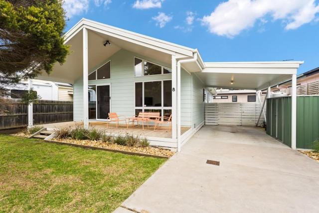 Cozy Beach Bungalow in Cowes