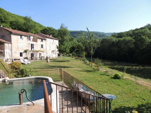 Nabat le Haut, chambre et table d'hotes