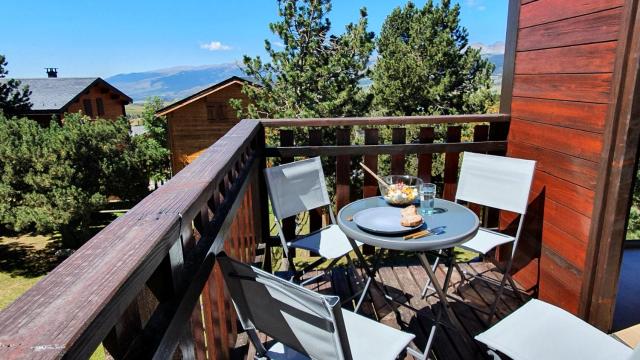 Chalet Individuel Les Sorbiers - 80m2 - Jardin - Barbecue - Wifi - Netflix - Ski & Randonnée - Pyrénées Catalanes Françaises -