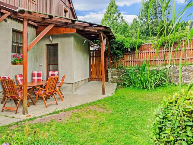 Lavish Cottage near Ski area in Cerny Dul