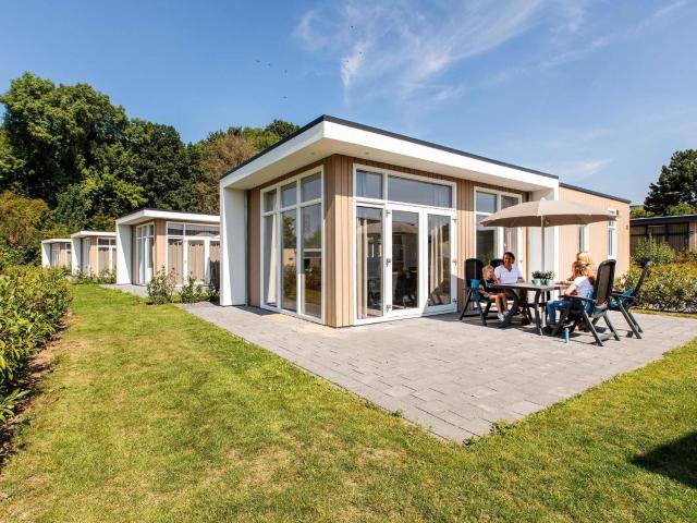 Modern chalet close to Park De Veluwe