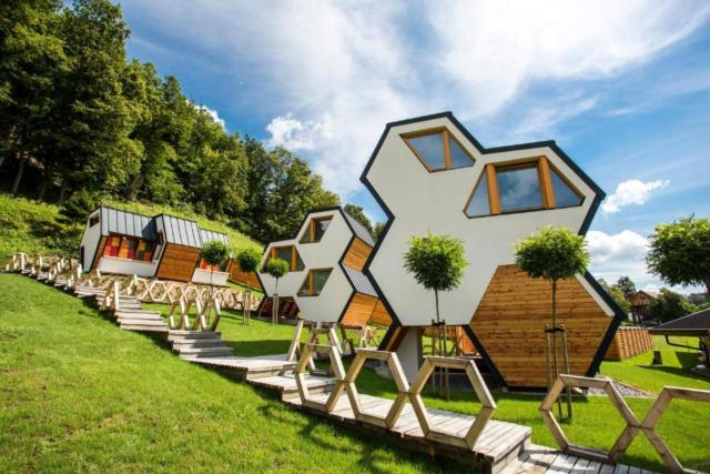 Honeycomb Chalets And Apartments Mozirje - Happy Rentals