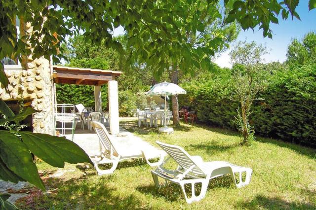 Holiday home with swimming pool,Vaison-la-Romaine