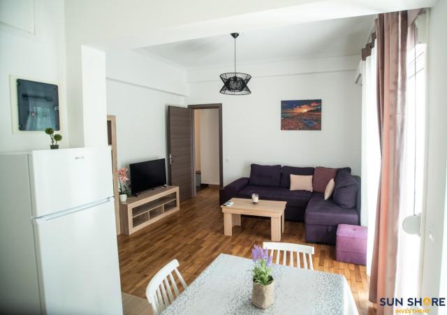 Explore Greece from Comfortable City Centre Apartment