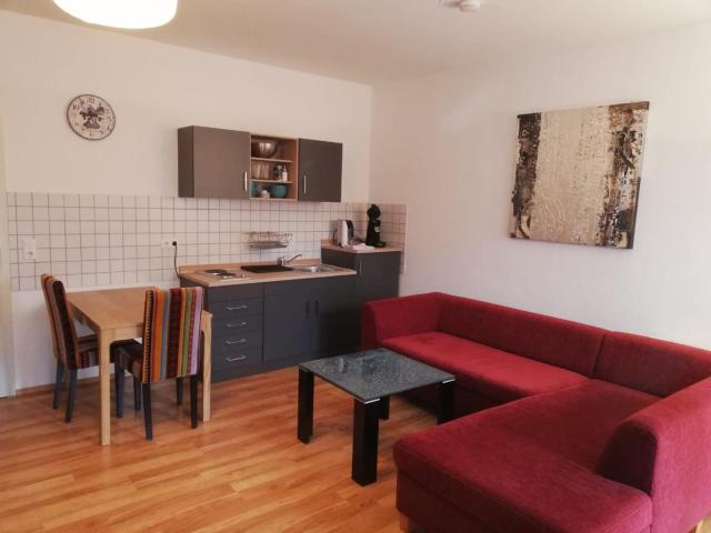 Ferienwohnung - Apartment mit Balkon in Halle-Saale, Trotha