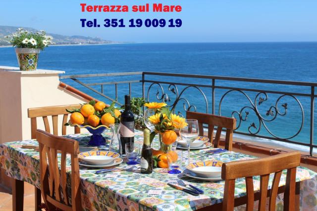 Terrazza sul Mare