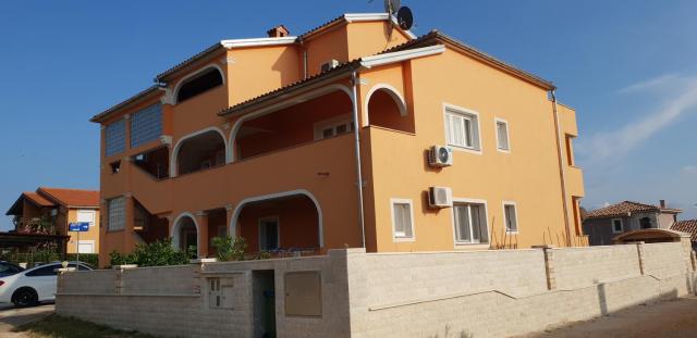 Apartmani Citrus Novigrad