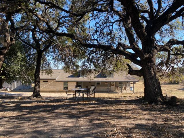 Texas Hill Country Ranch House - Great Views - Near Hidden Falls Park