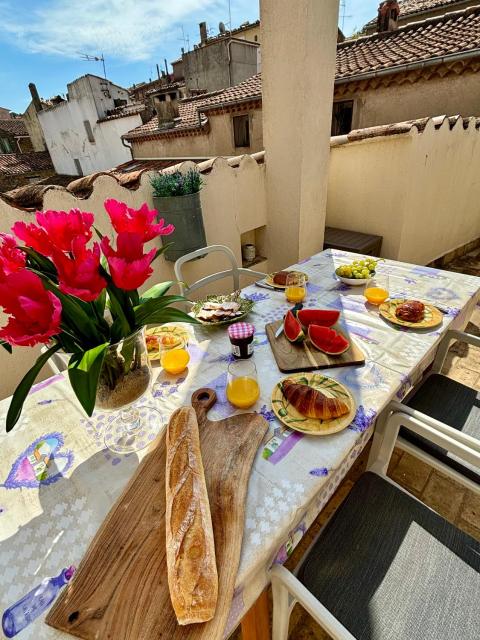 Maison Elsud LA GARDE-FREINET centre 3 Chambres Terrasse Parking