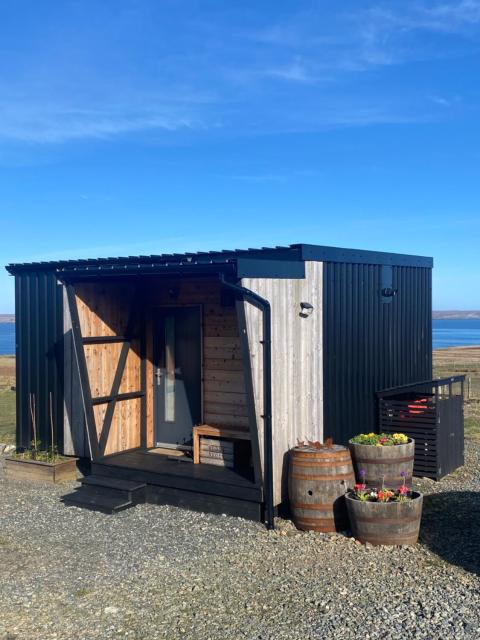 Unique luxurious cabin on sea view working croft