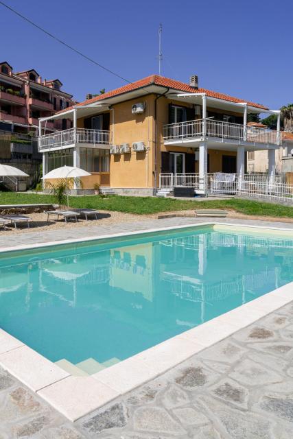 Il Gattino di Porto - apt 2 - Bilocale terrazzo piscina