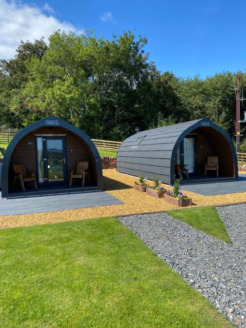 Craigend Farm Holiday Pods - The Curly Coo