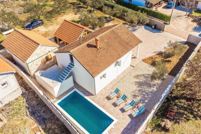 MY DALMATIA - Holiday home Barba with private heated pool