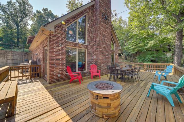 Lakefront Paradise in Eucha Boat Dock, Fire Pit!