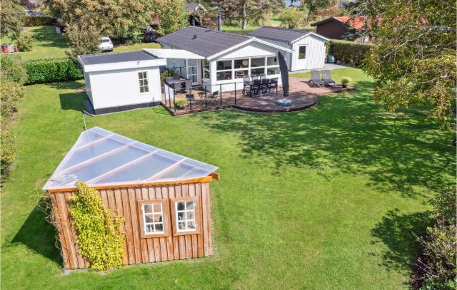 Beautiful Home In Karrebæksminde With Kitchen