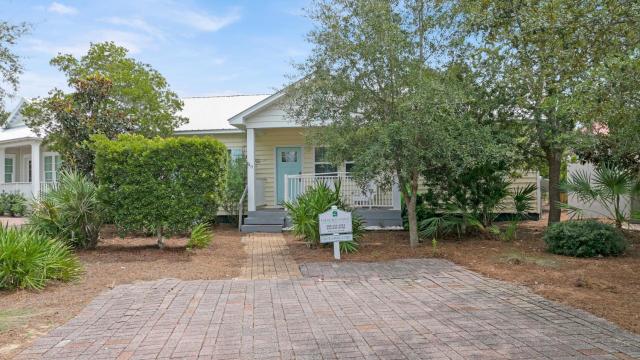 Once Upon a Tide - Close to Seaside on 30A and 3 blocks to beach