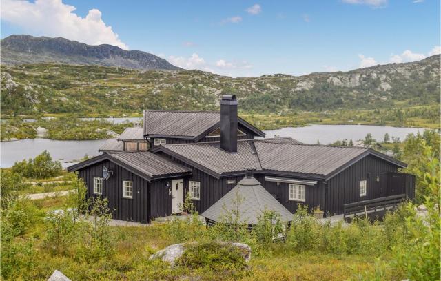 Amazing Home In Eggedal With Kitchen