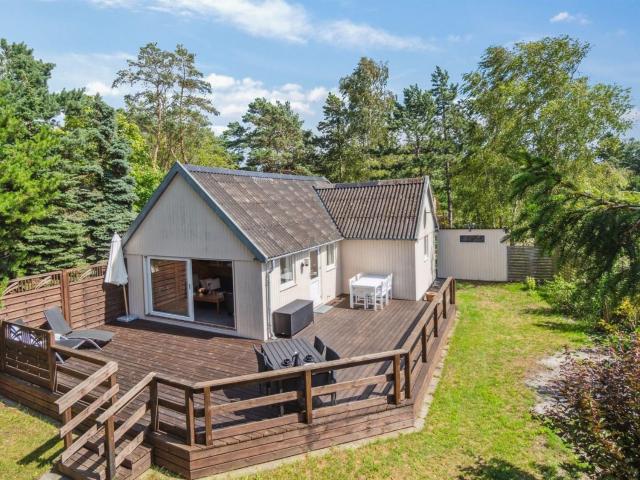 Holiday Home Hillmari - 650m from the sea in Bornholm by Interhome