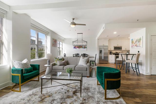 Festive 4BR Condo in the Heart of NOLA