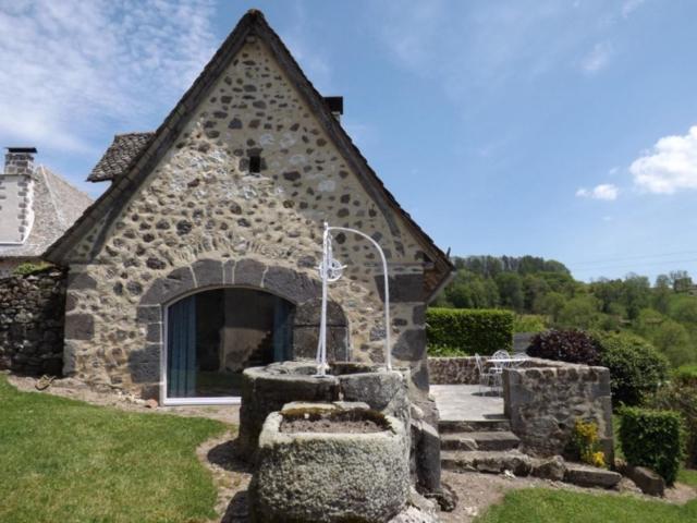 Charmante maison de campagne avec jardinet, proche lac et activités, idéale pour des vacances paisibles - FR-1-742-88