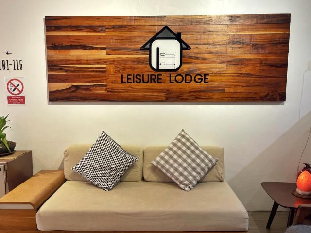 Leisure Lodge