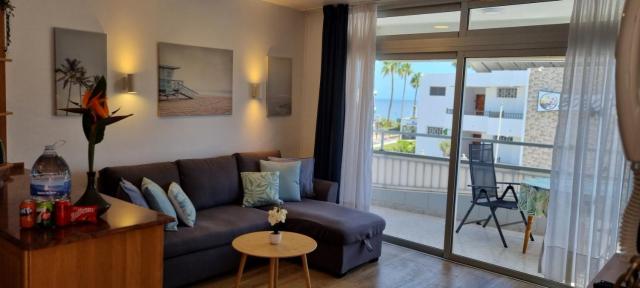 Apartment with sea view close to dunes of playa del ingles