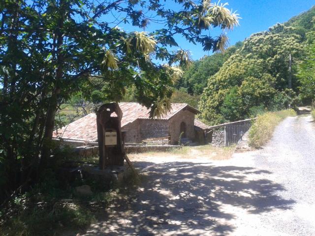 Maison de charme a Saint Andeol de Vals avec vue sur la montagne