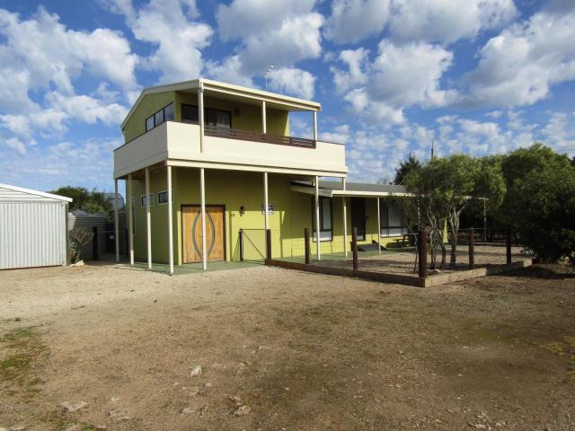 Quandong Beach Shack